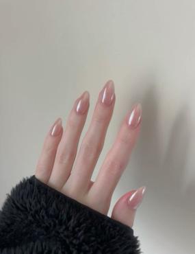 Nails tr&aacute;ng gương 01- TIỆM NAILS ĐẸP TẠI QUẬN 12 